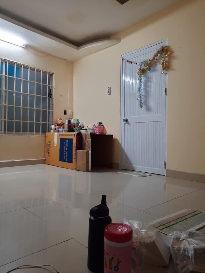 NHÀ NGAY PHƯỜNG 10 - TÂN BÌNH GIÁ CỰC RẺ - KHÔNG CÓ CĂN THỨ 2 TẠI KHU VỰC BÁN RA