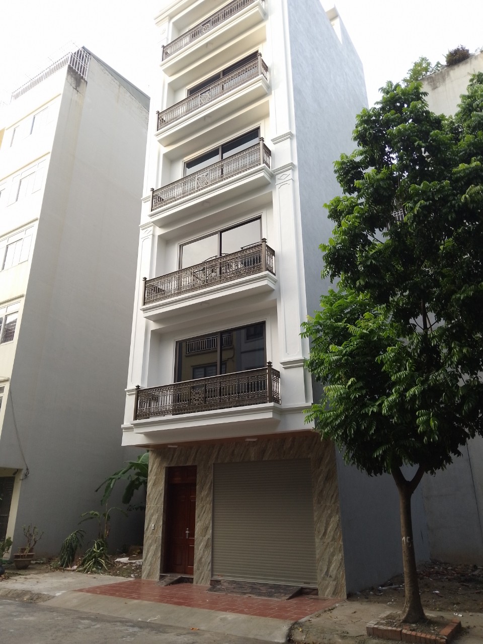 Siêu vip - 12,5tỷ - Lê Trọng Tấn, Hà Đông, 7 tầng - mặt tiền 6,5m, thang máy, ô tô tải tránh