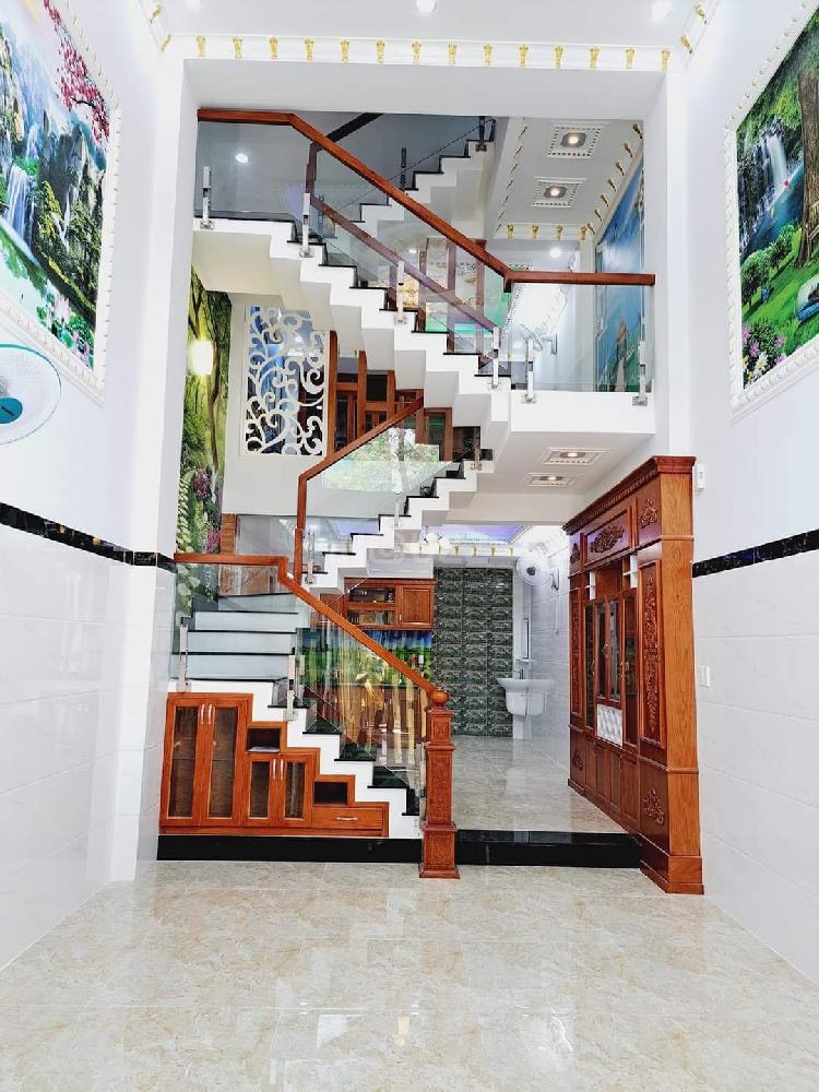 Nhà phố Bình Tân giáp Quận 6, 60m2 5 tầng 5PN