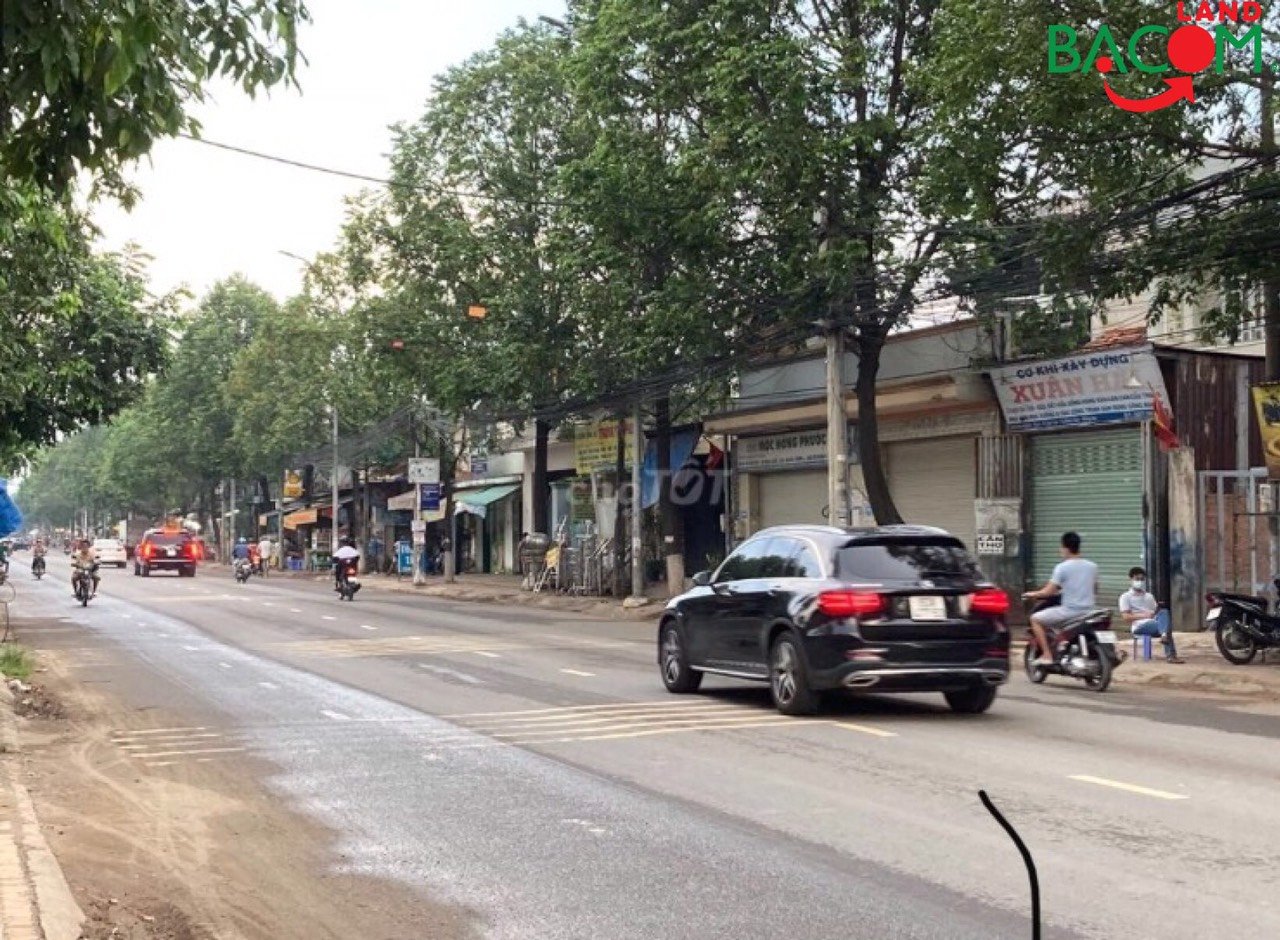 Bán nhà 121 m2 Mặt Tiền đường Bùi hữu nghĩa gần UBND phường Tân Vạn Biên Hoà Đồng Nai