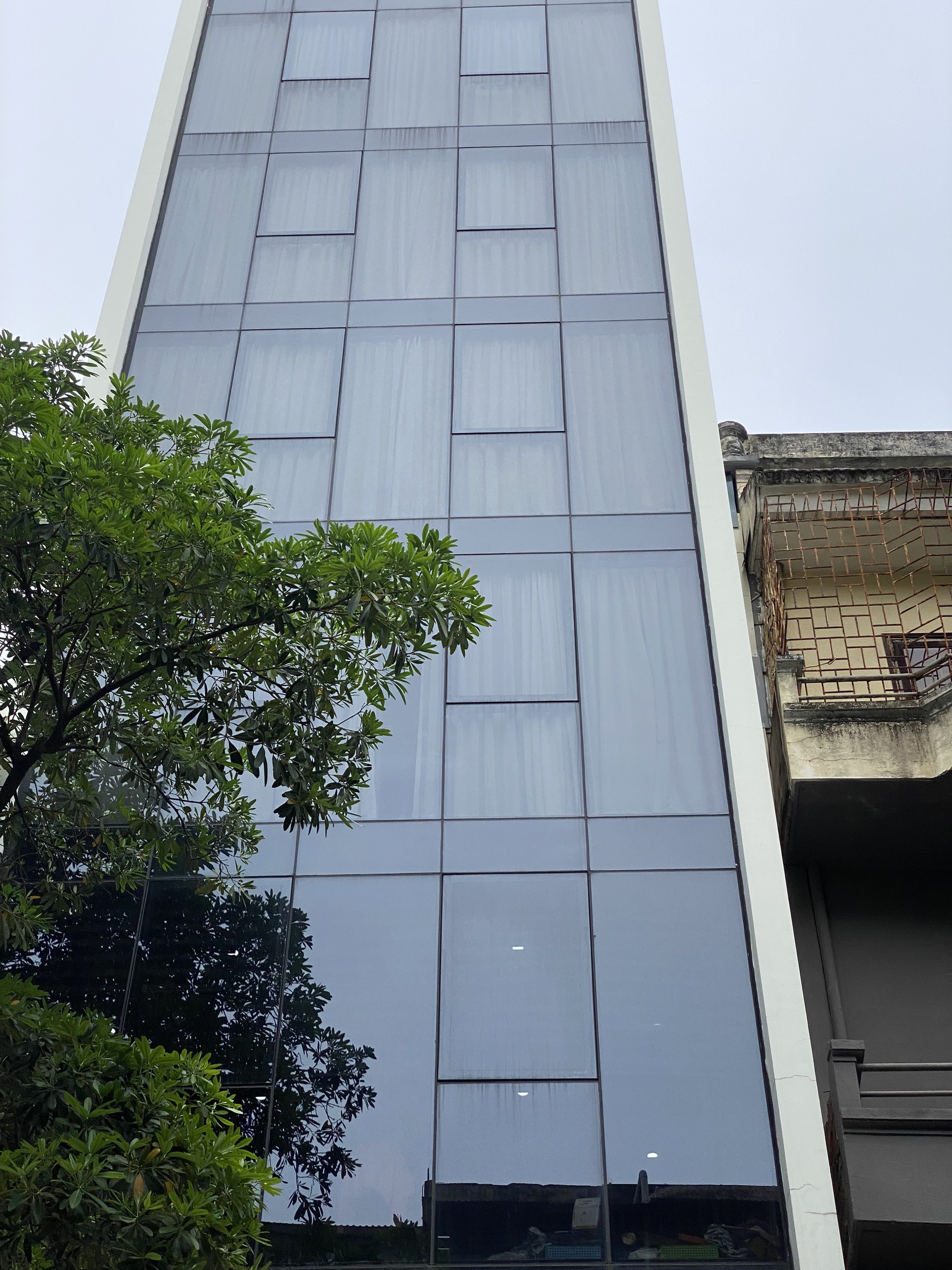 Mặt Phố Quận Thanh Xuân - TT Ngã Tư Sở - Nhà đẹp 6 Tầng, Kinh doanh đỉnh, vỉa hè rộng, View thoáng.