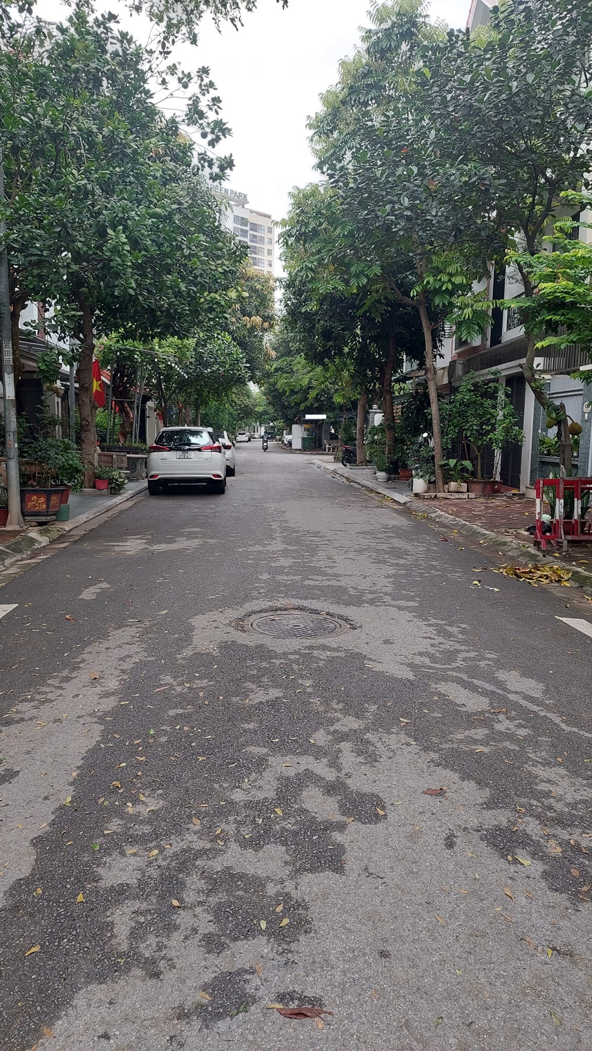 HIẾM! Bán đất Đa Tốn, Gia Lâm, ngõ ô tô 16 chỗ, cạnh Vinhome Oceanpark, 48m2, chỉ 2.4 tỷ