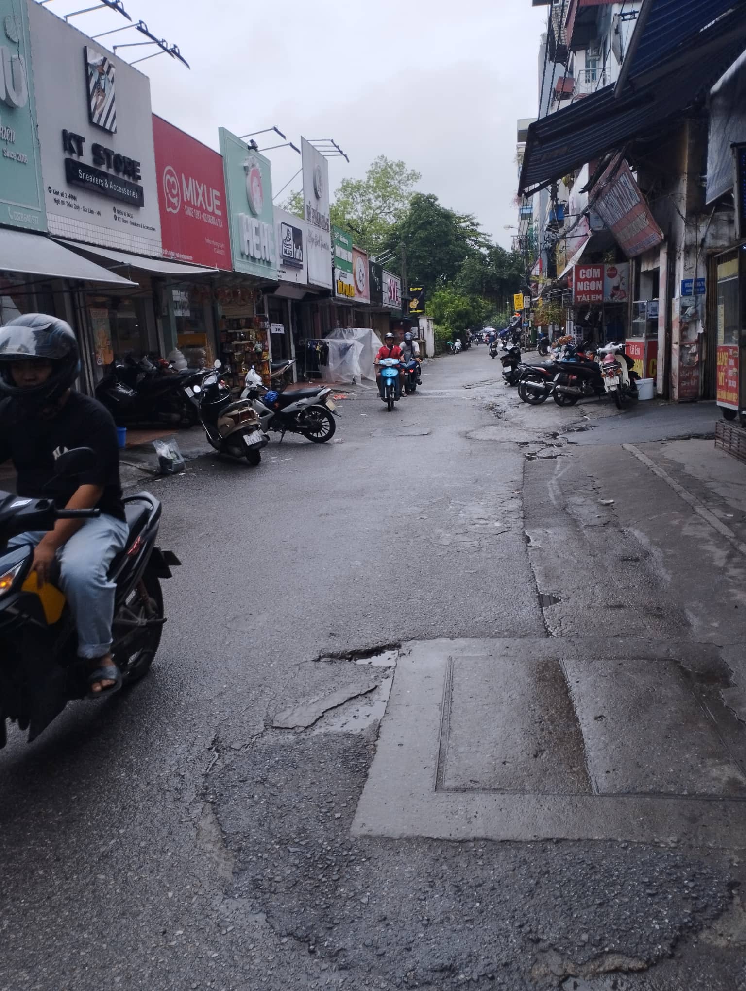 HIẾM! BÁN NHÀ CỬU VIỆT, TRÂU QUỲ, Ô TÔ VÀO NHÀ, 66m2, chỉ 4.36 tỷ