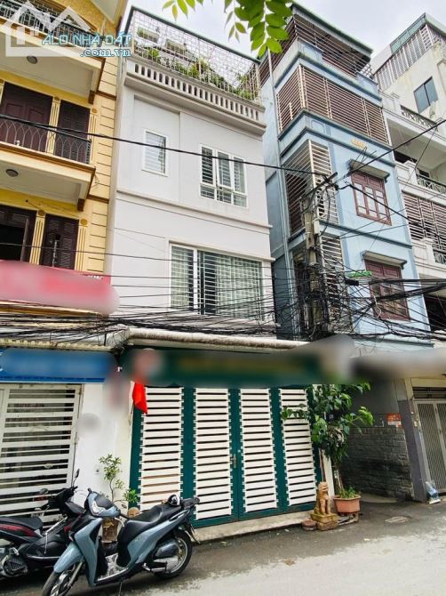 BÁN NHÀ NGUYỄN TRÃI, THANH XUÂN, 50/55M - 4 TẦNG - MT 4.6M, LÔ GÓC, PHÂN LÔ, VỈA HÈ, OTO TRÁNH - KINH DOANH.