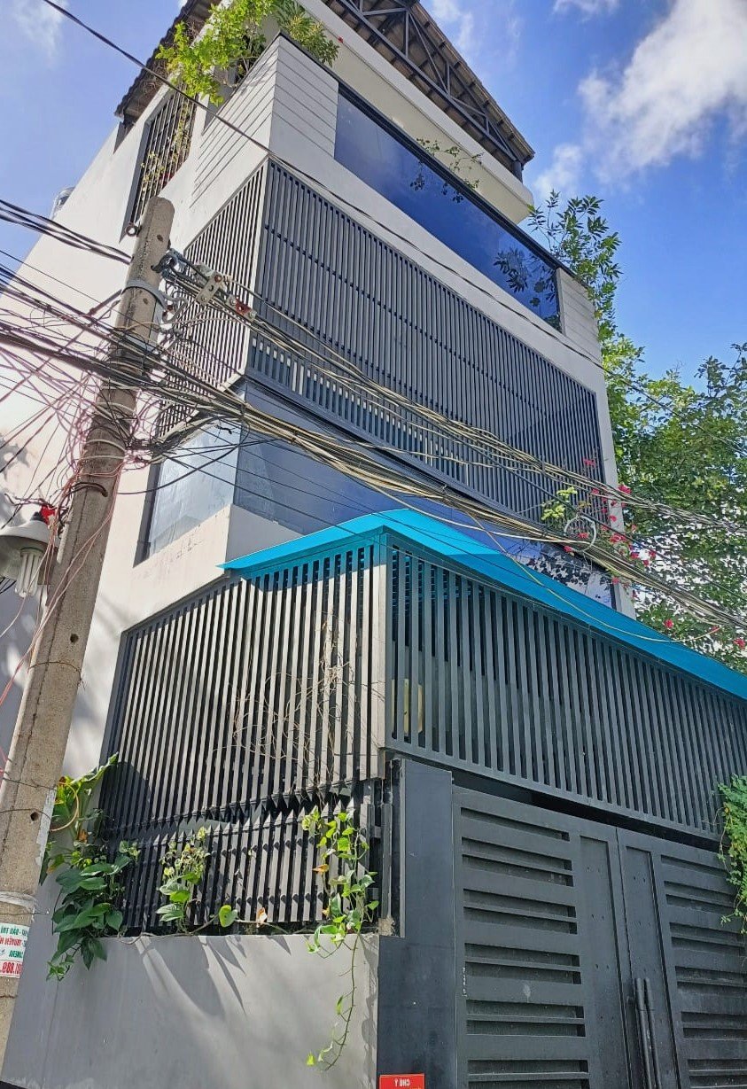 Bán Nhà Mới 3 Tầng Nở Hậu, Xe Hơi Tới Cửa, Sát Đường Phú Thuận, Quận 7, Giá 7Tỷ