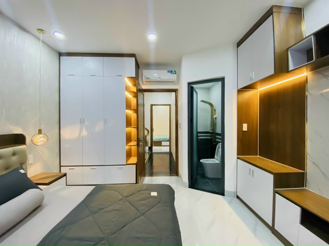 Nhà đẹp hẻm 4m Trần Quý Cáp, 4 x 10m, 3 lầu, 8.2 tỷ, Bình Thạnh