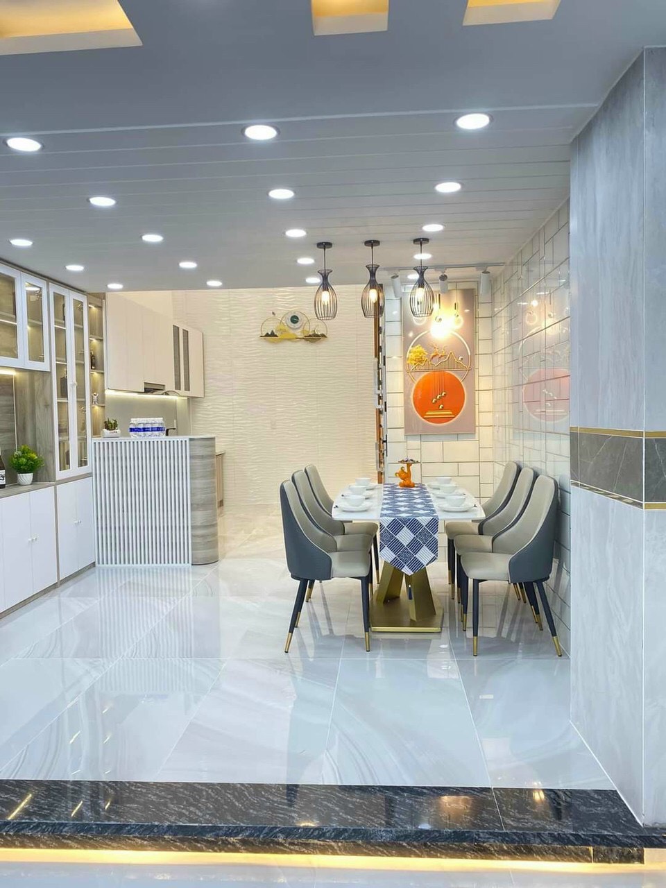 Nhà đẹp, HXH, 4m x 14m, 3 lầu, 4PN, Nguyễn Đình Chiểu, Phú Nhuận