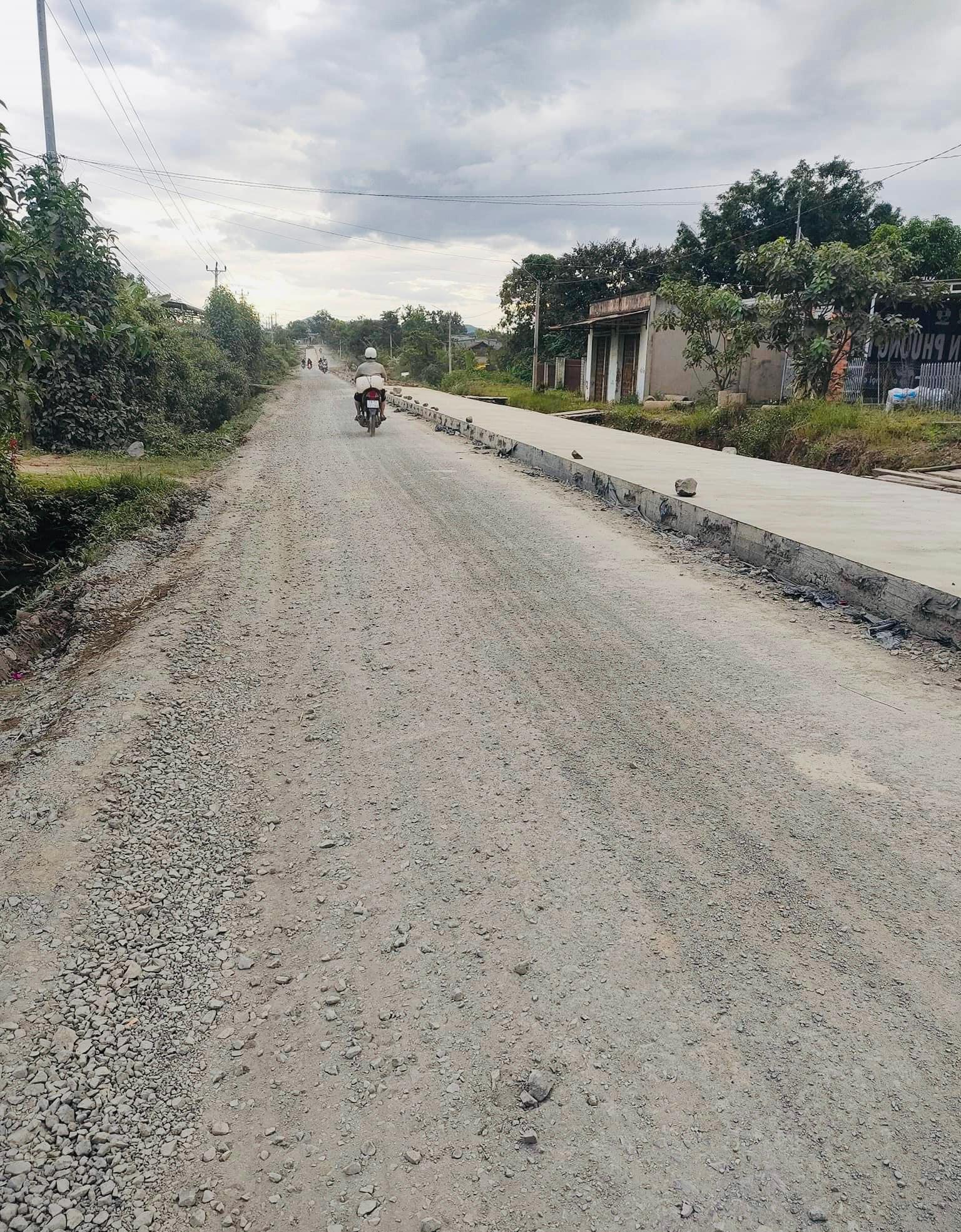 BÁN NHANH LÔ ĐẤT GIÁ ĐẦU TƯ TL 12 (quốc lộ 27B) ĐƯỜNG NHỰA 40M đang làm)