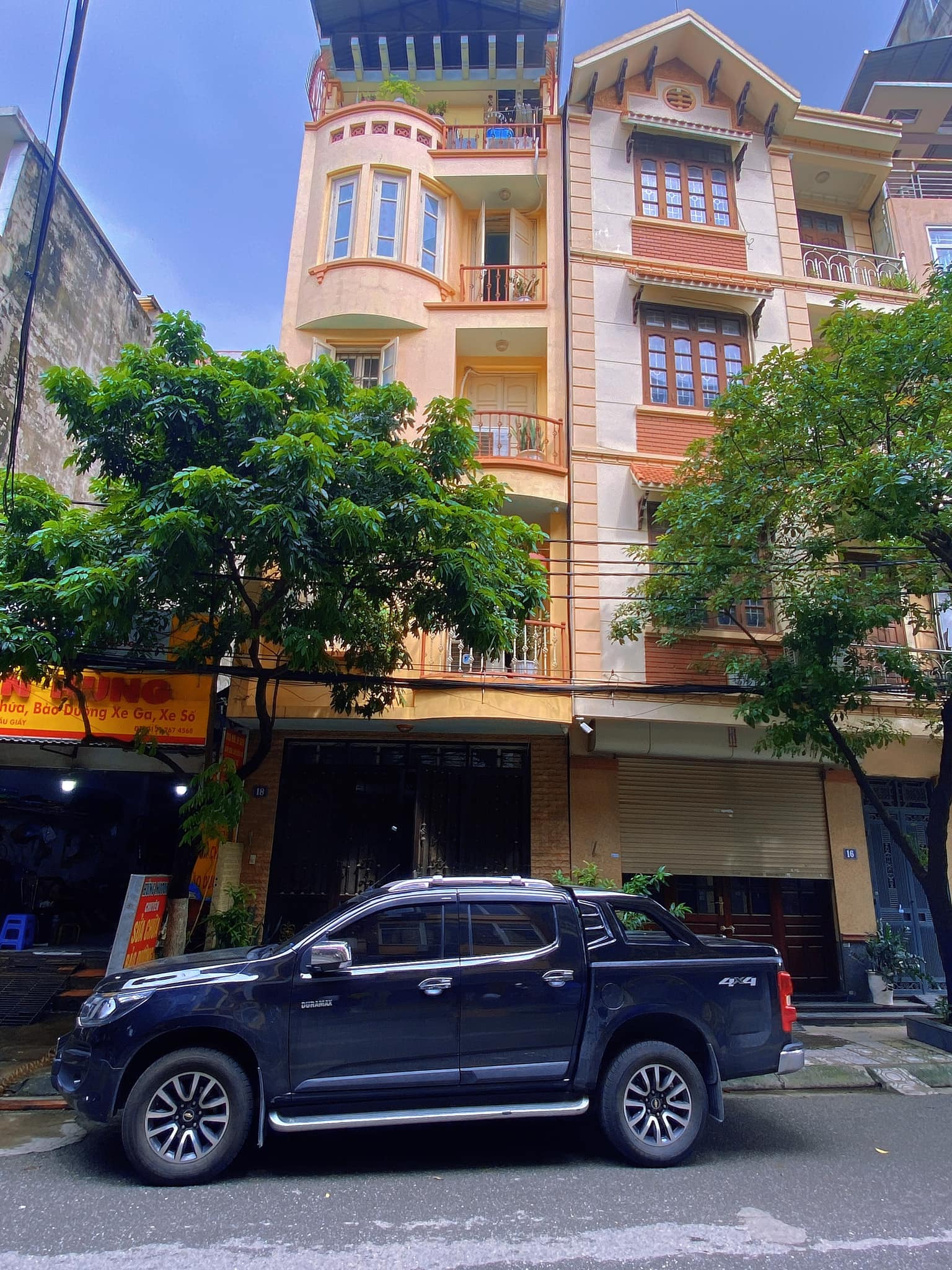 NHÀ ĐẸP MẶT PHỐ PHẠM THẬN DUẬT CẦU GIẤY 48M2 - 15 TỶ - VỈA HÈ KINH DOANH GARA Ô TÔ