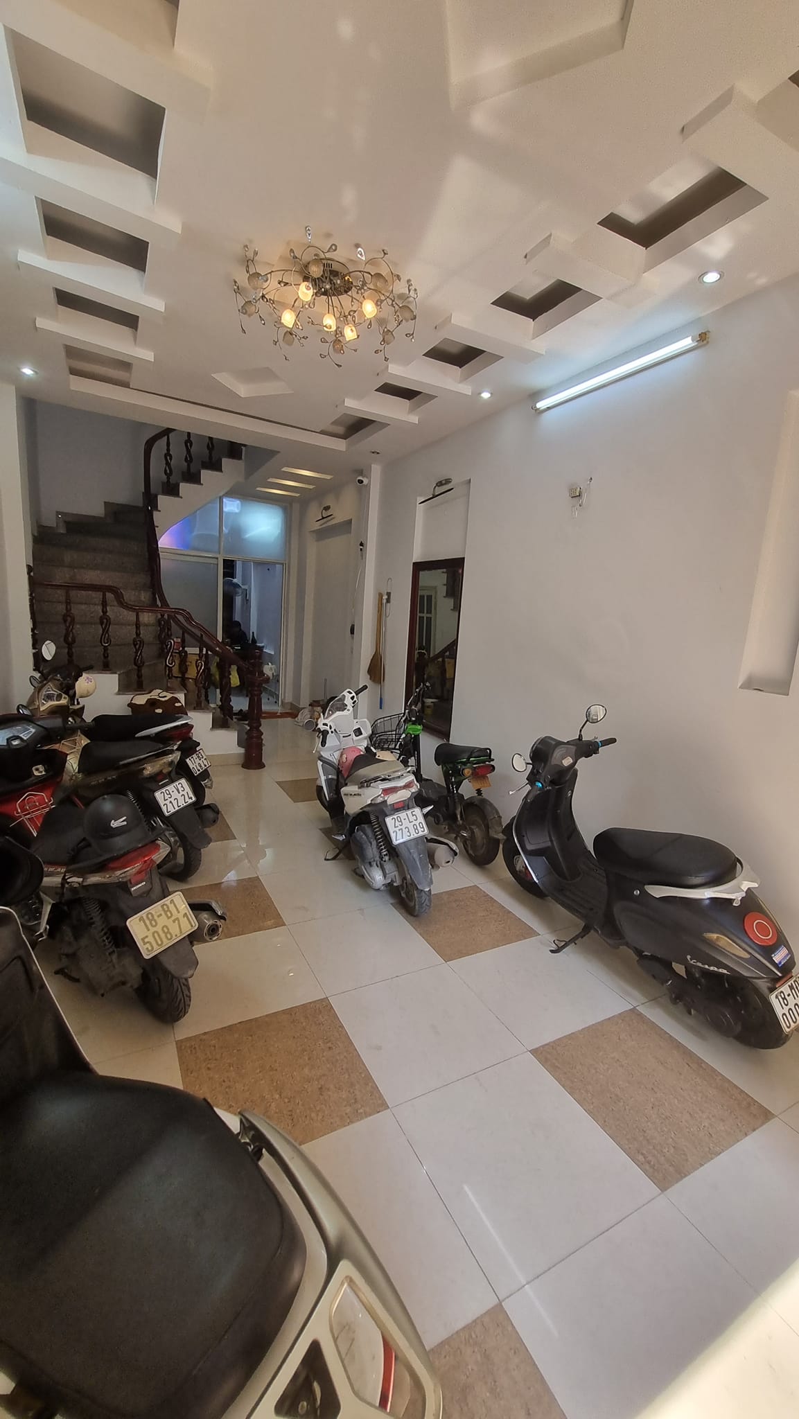 TRỊNH CÔNG SƠN – TÂY HỒ DT50M2, MT3.5, 6T