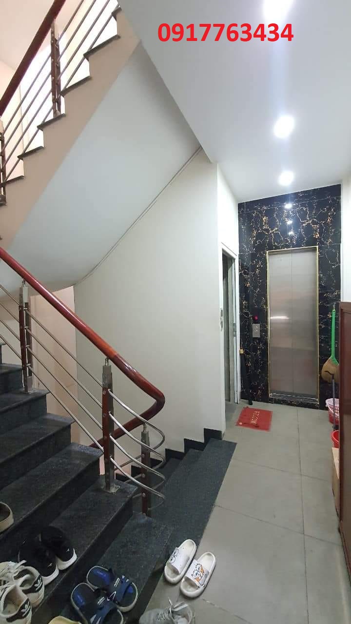 Trung Yên, Cầu Giấy, 90m2 x 8 tầng thang máy, VỈA HÈ, KD, giá 38 tỷ./