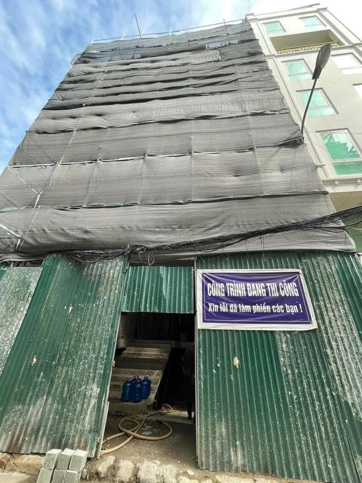 ÔTÔ TẢI TRÁNH-9 TẦNG-THANG MÁY- KINH DOANH-SÁT HỒ BA MẪU-HAI BÀ TRƯNG 165M,GIÁ 65 TỶ