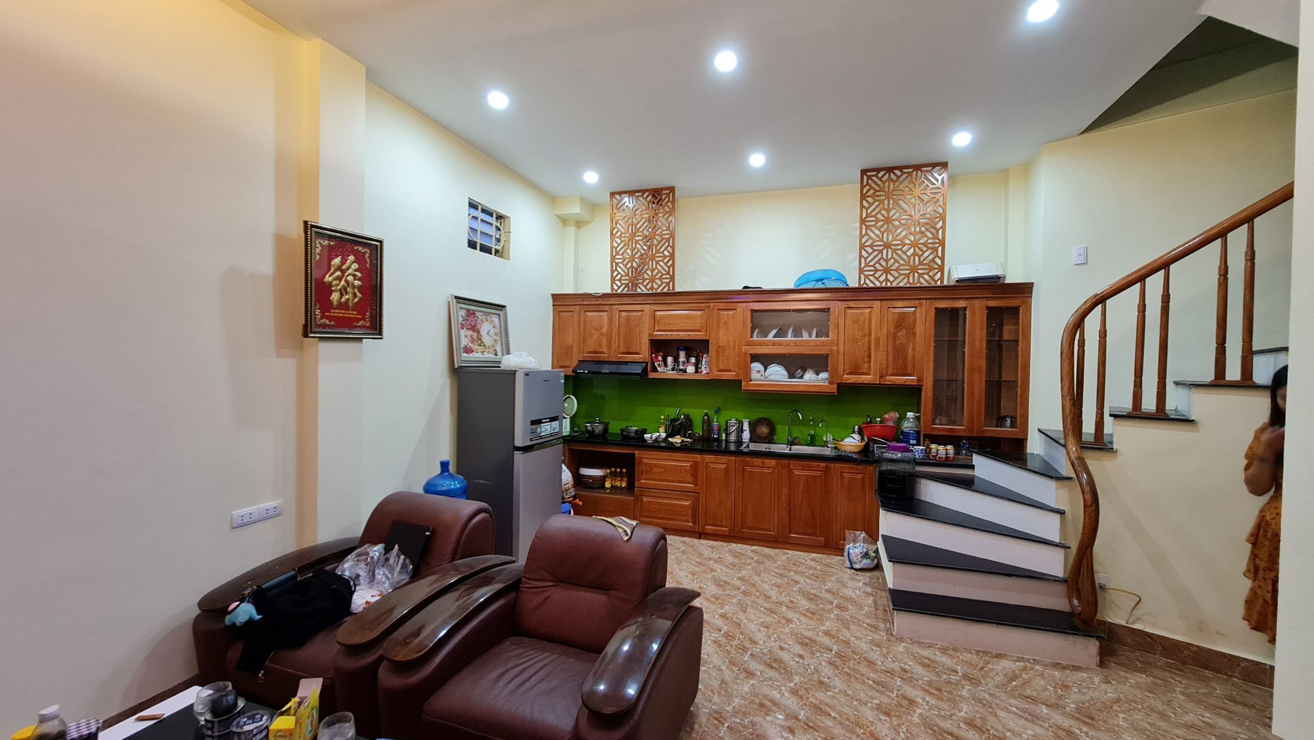 GIÁP BÁT , 48m2 , MẶT TIỀN , sát PHỐ , NHÀ ĐẸP , 3.7 tỷ