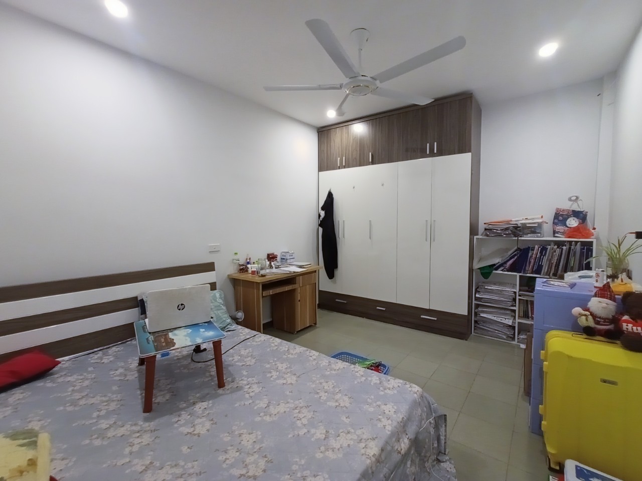 LÔ GÓC Kim Ngưu , 41m2 , mới đẹp , ô tô , CHỈ 3,5 TỶ