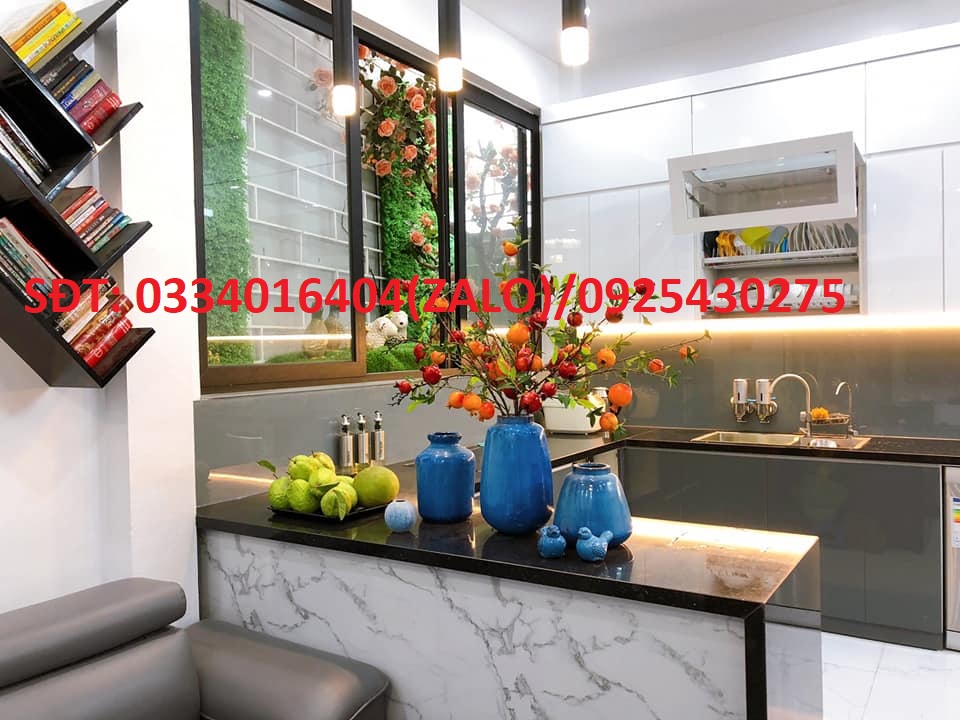 CẦU GIẤY - OTO CÁCH 10M - NGÕ THÔNG RỘNG ĐẸP - 68M2 - NHỈNH 5 TỶ