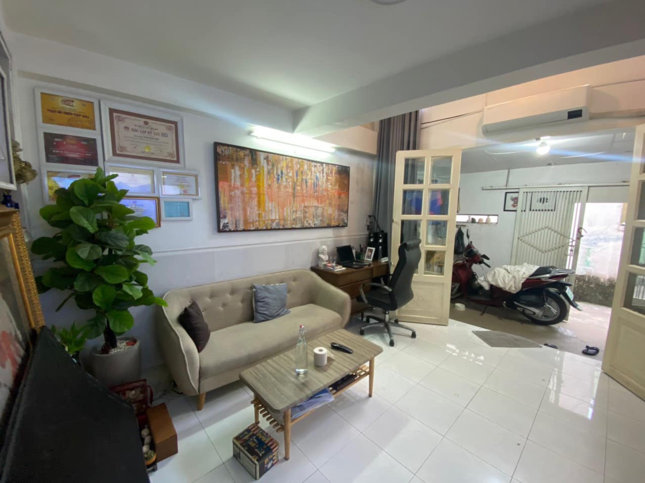 BÁN NHÀ GẪN HẺM XE HƠI, DT (4.6x11), PHƯỜNG 13, BÌNH THẠNH. NHỈNH 4 TỶ TL.