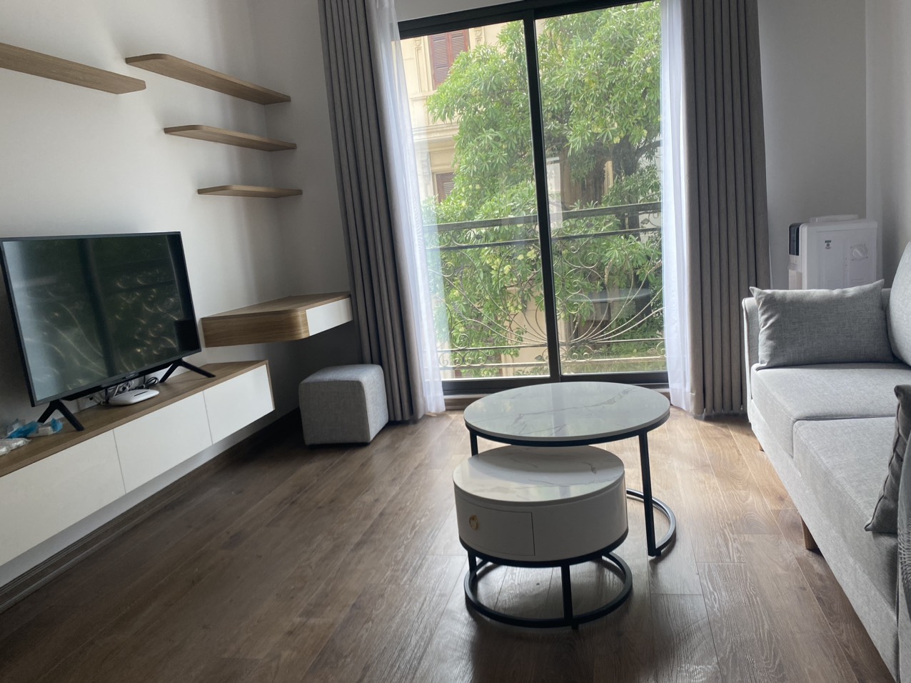 Chính chủ cho thuê cả tòa APARTMENT. Tòa nhà mặt phố lớn Liễu Giai, Ba Đình. Chỉ 200tr/th