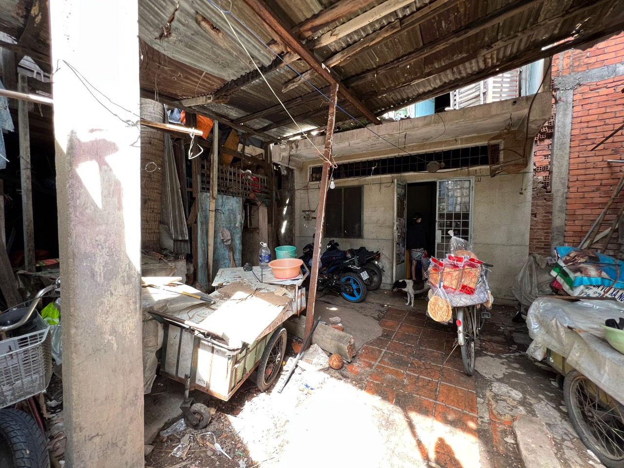 CẦN BÁN LÔ ĐẤT CÓ SẴN NHÀ NÁT NGAY TRUNG TÂM SÀI GÒN ĐƯỜNG NGUYỄN TRÃI