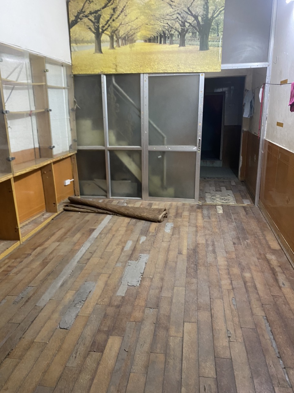 Chính chủ cho thuê nhà riêng Ngõ 279 Đội Cấn, Ngọc Hà, Ba Đình. Dt 55m2x3T. Chỉ 8.5 tr/th.