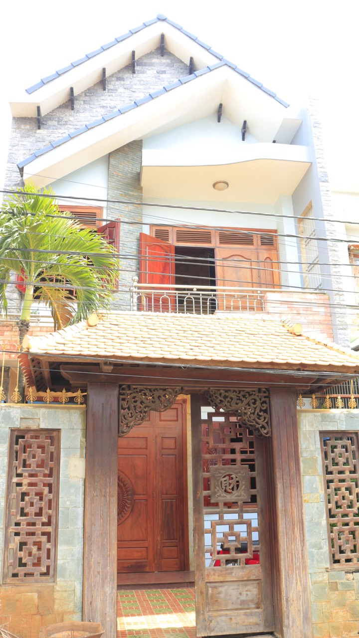 CHÍNH CHỦ BÁN NHÀ CAO CẤP GIÁ MỀM NGAY TT PHỐ CỔ BUÔN MA THUỘT