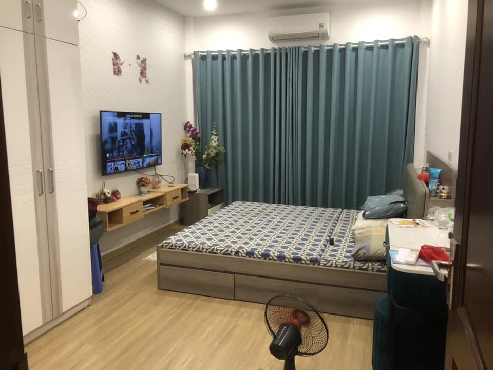 Bán nhà quận Đống Đa - 38m2 - X5 - giá 5.1 tỷ , 50m ôtô chạy