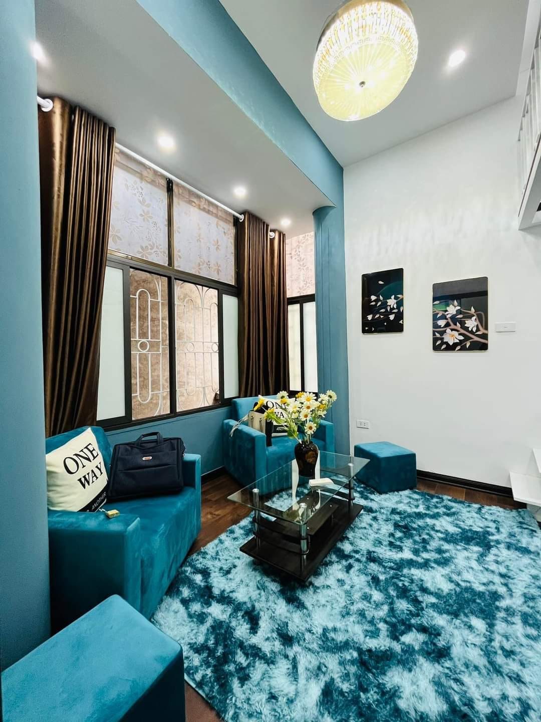 Chỉ 1tỷ55 sở hữu ngay 1 căn nhà tập thể với DT55m2-Tầng 3 - ngay trung tâm Ba Đình