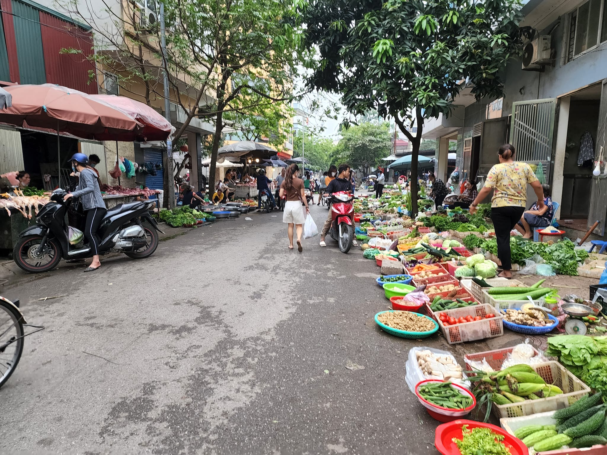 Bán nhà mặt chợ Xa La Hà Đông, Kinh doanh sầm uất 50m chỉ 7.2x tỷ