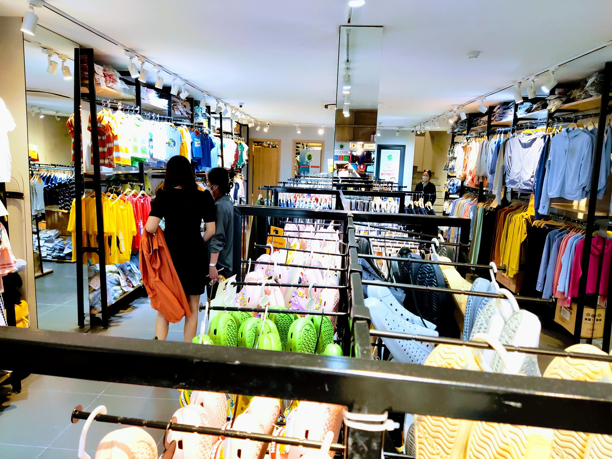 Bán nhà phố Nguyễn Ngọc Lại, Khương Trung Thanh Xuân 166m2x5T,8MT, Giá nhỉnh 50 Tỷ