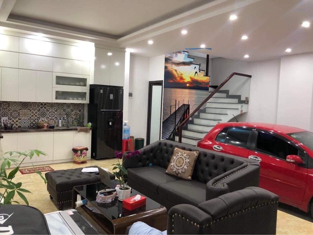 BÁN NHÀ HOÀNG MINH ĐẠO, LONG BIÊN, 70M, 6 TẦNG 4,4 TỶ NGÕ Ô TÔ.