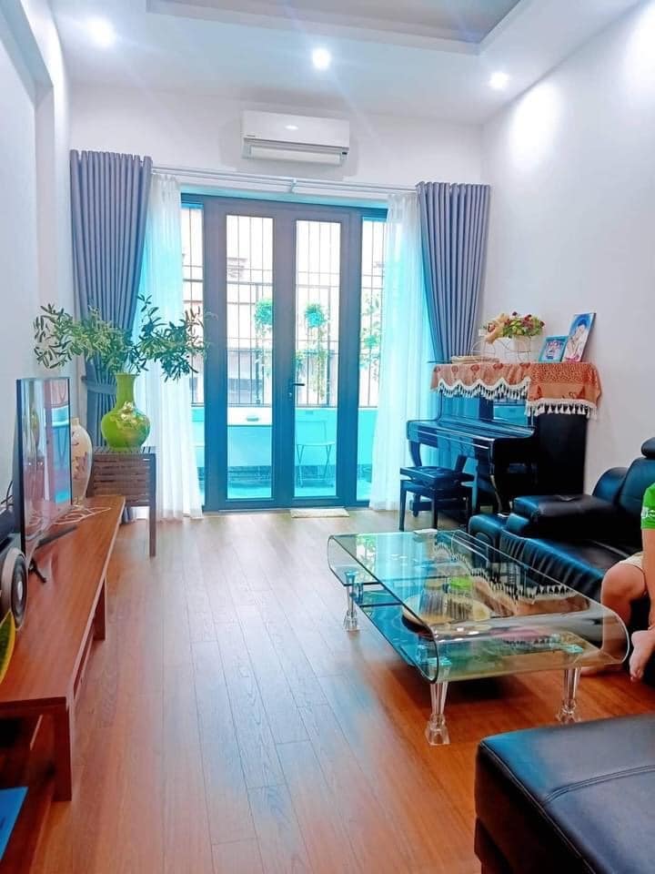 Q3 P7 Bán Nhà Hoàng Sa 34m2,3.4x10,2 Tầng,2PN Chỉ Hơn 4 Tỷ