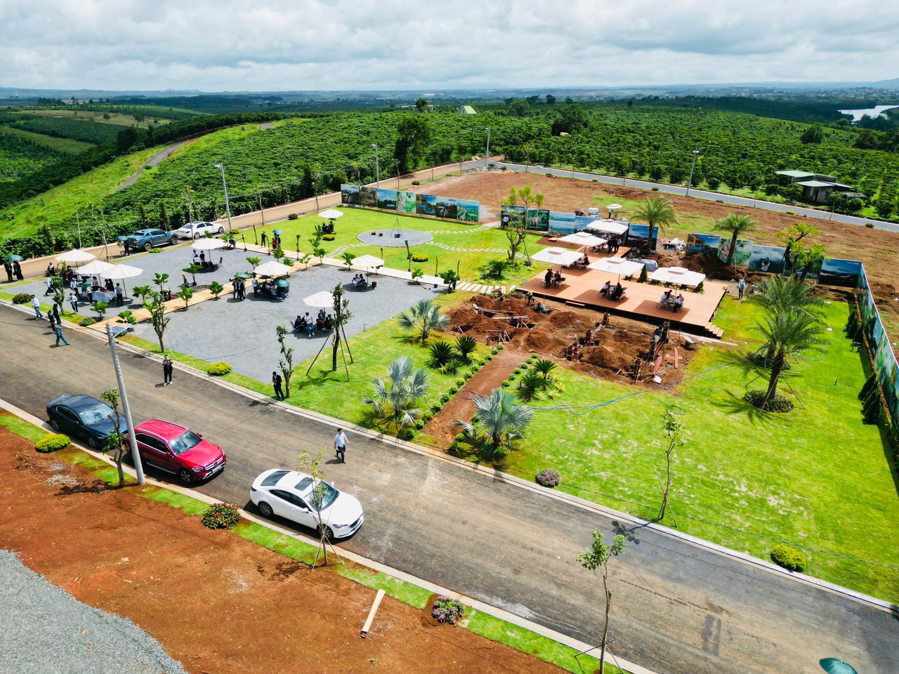 CỰC HIẾM 5 LÔ "ĐẤT BẢO LỘC" VIEW HỒ, SUỐI, ĐỒI SĂN MÂY ĐỈNH