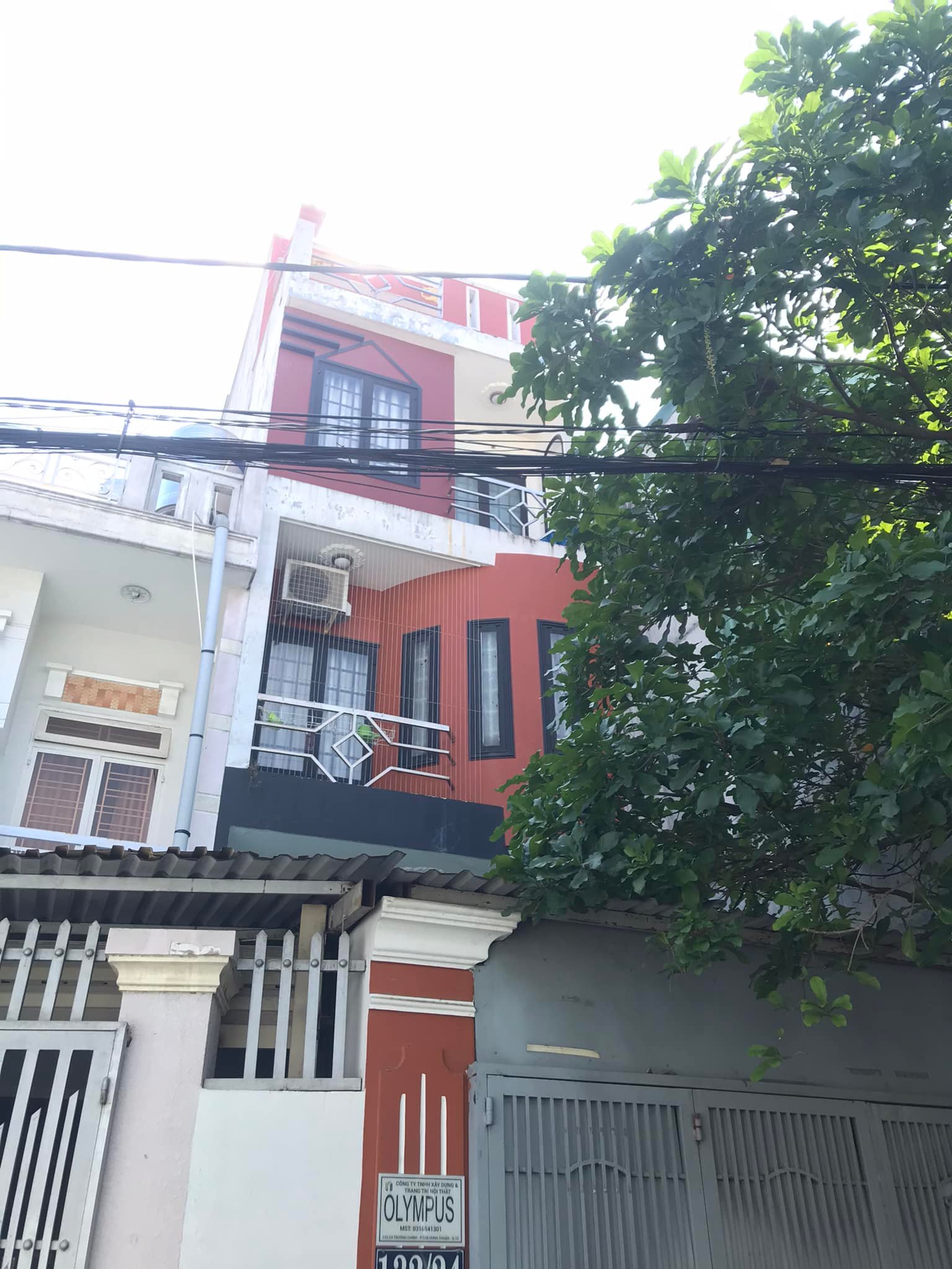 Gấp bán nhà 90m2, 5 tầng đường Song Hành và Nguyễn Văn Quá Quận 12, giá 6.3 tỷ.