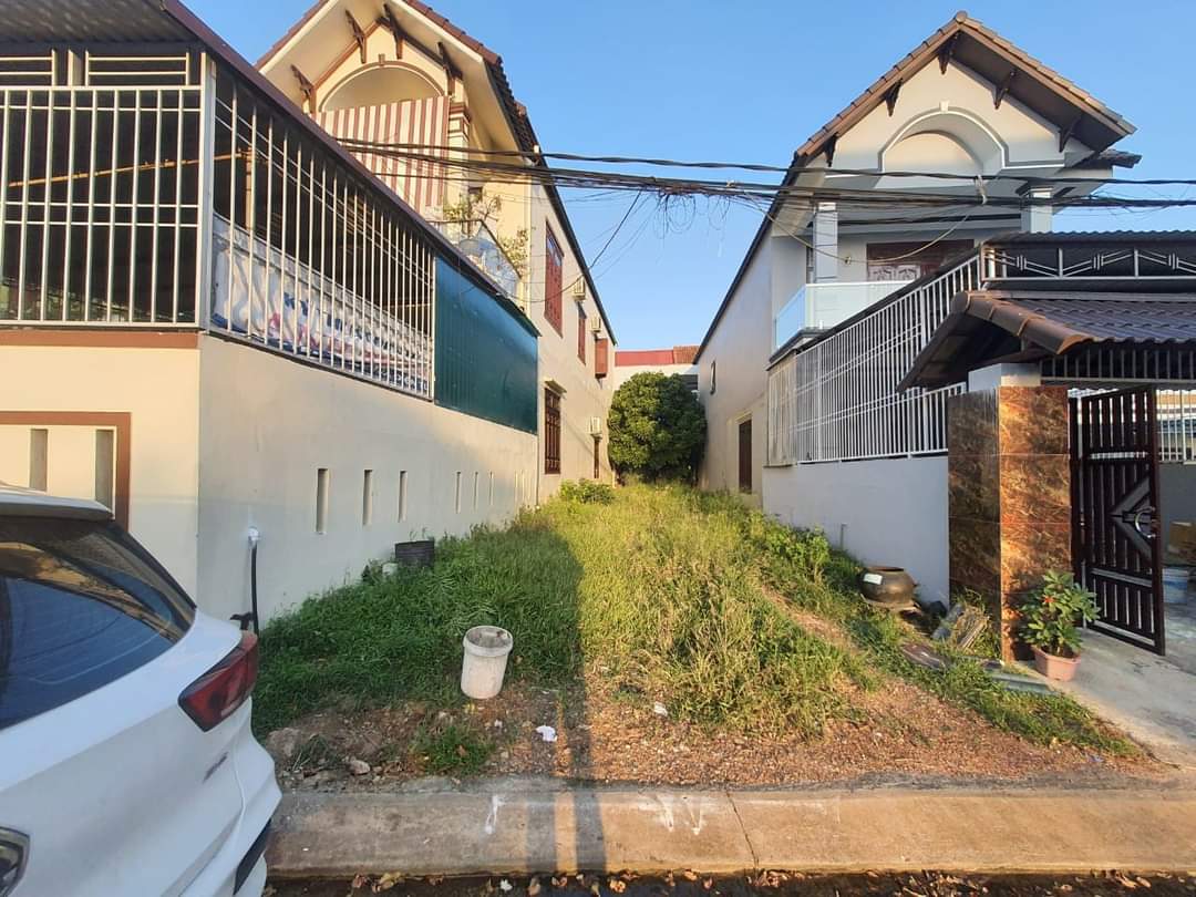 CHỈ 1 LÔ DUY NHẤT TRUNG TÂM TP, ĐƯỜNG ÂU CƠ - BÊN CẠNH TRƯỜNG HÀM NGHI, DT:6x25m - GIÁ 1,65 TỶ.