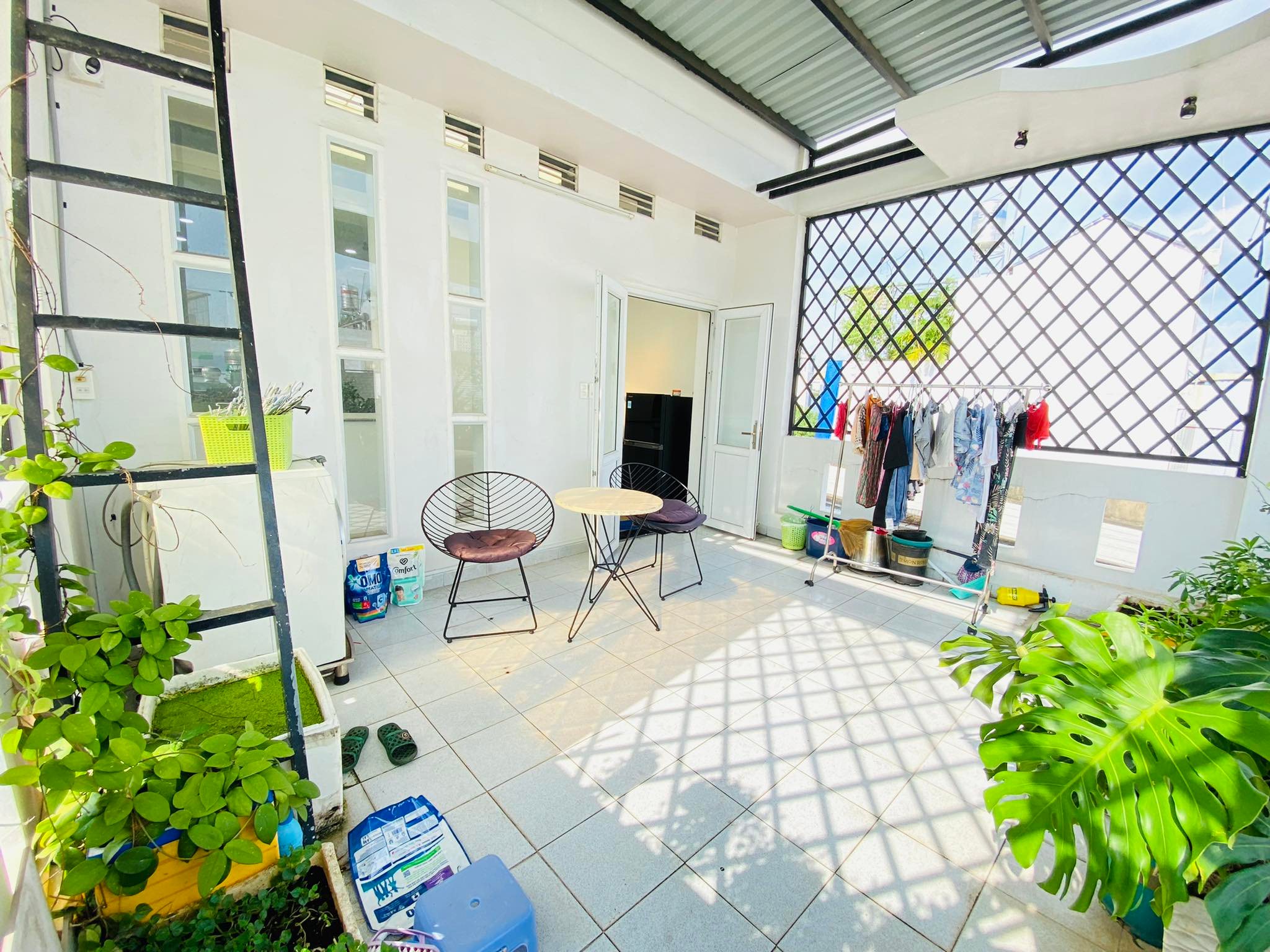 Bán nhà 4 tầng đường Hoàng Viêt và Út Tịch, Phường 04, Quận Tân Bình, 71m2 giá chỉ 8.9 tỷ TL.