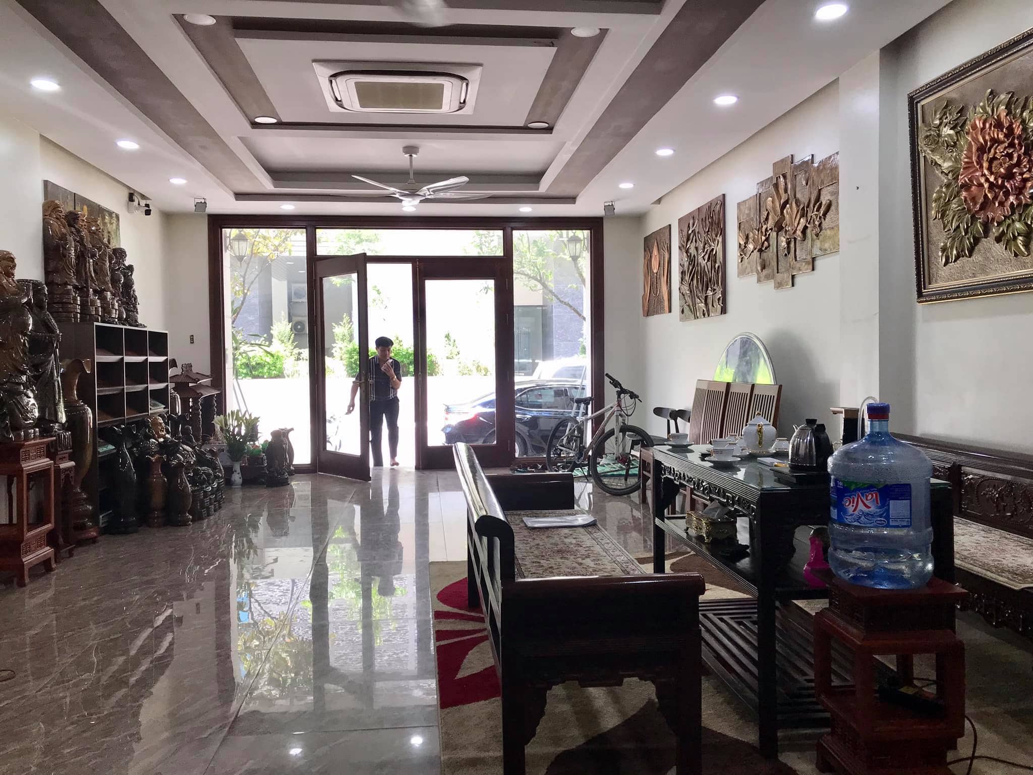 Bán nhà phố Ngô Quyền, ngõ to như phố, lô góc, 55m, 4,55 tỷ