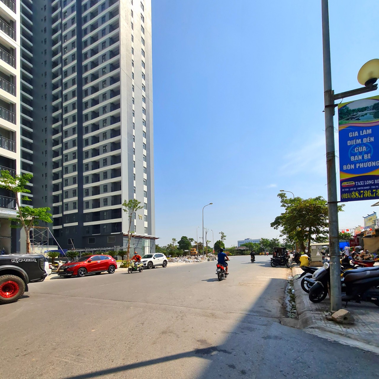 Siêu phẩm kinh doanh 72m2, mặt tiền 8m ngay tại trung tâm Trâu Quỳ, Gia Lâm.