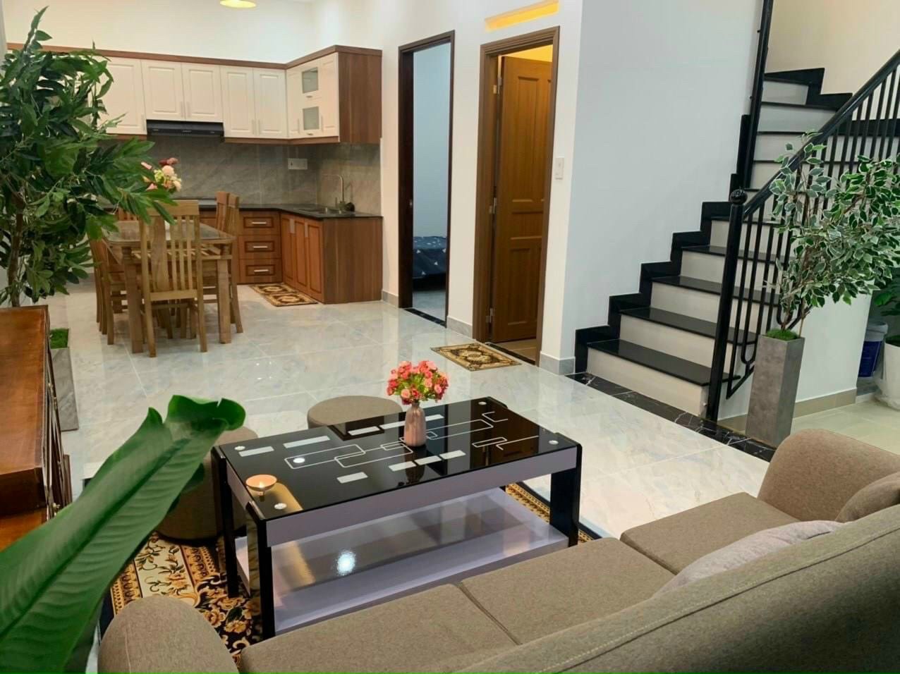 (Bình Thạnh) hẻm 3.5m, Lê Quang Định, 5.7 x 10m, 3PN, chỉ 6.8 tỷ