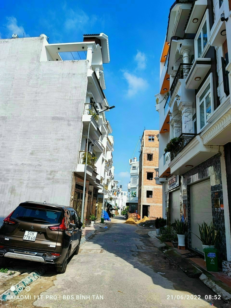 ĐẤT ĐẸP KHU NHÀ LẦU CỰC VIP. GIÁ RẺ XÂY DỰNG TỰ DO