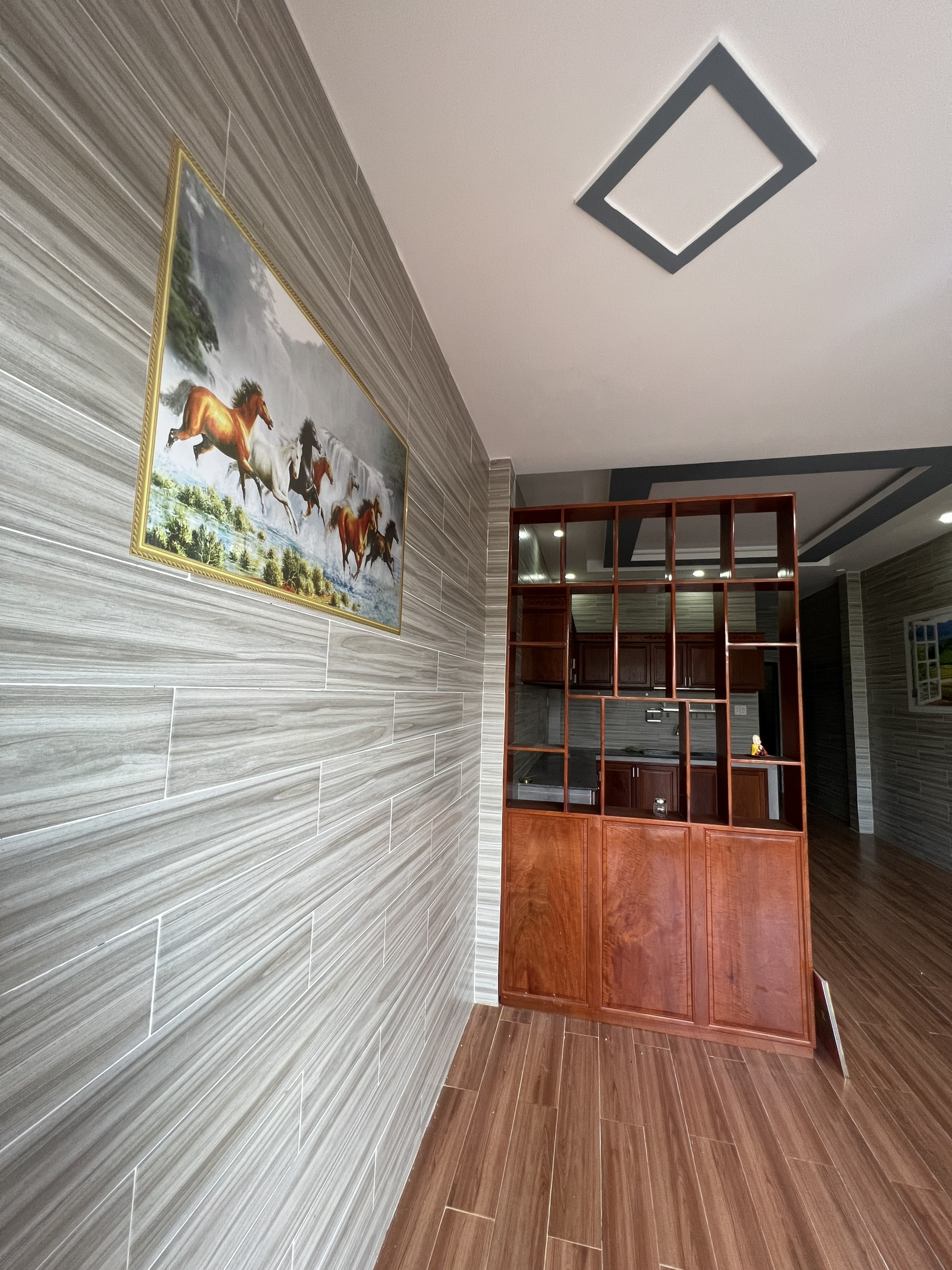 Bán nhà phố Bến Tre xã Phú Nhuận lộ nhựa