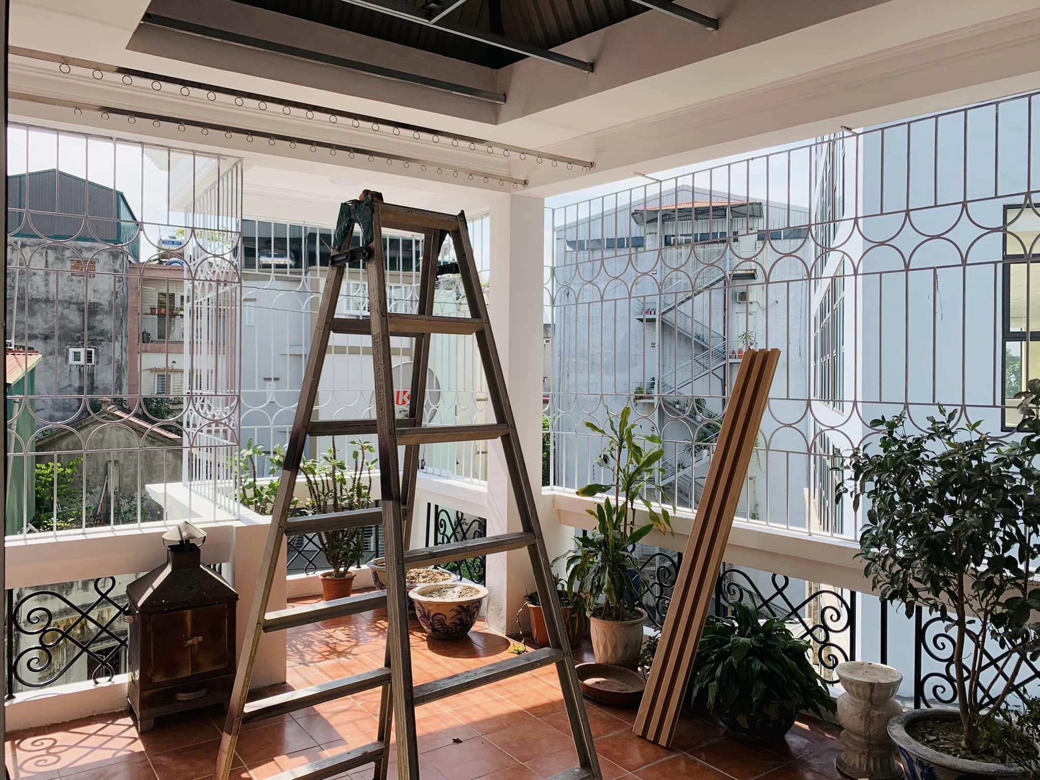 BÁN NHANH NHÀ VÕ CHÍ CÔNG - CẦU GIẤY - LÔ GÓC - 3 MẶT THOÁNG - Ở NGAY - 5,95 TỶ.