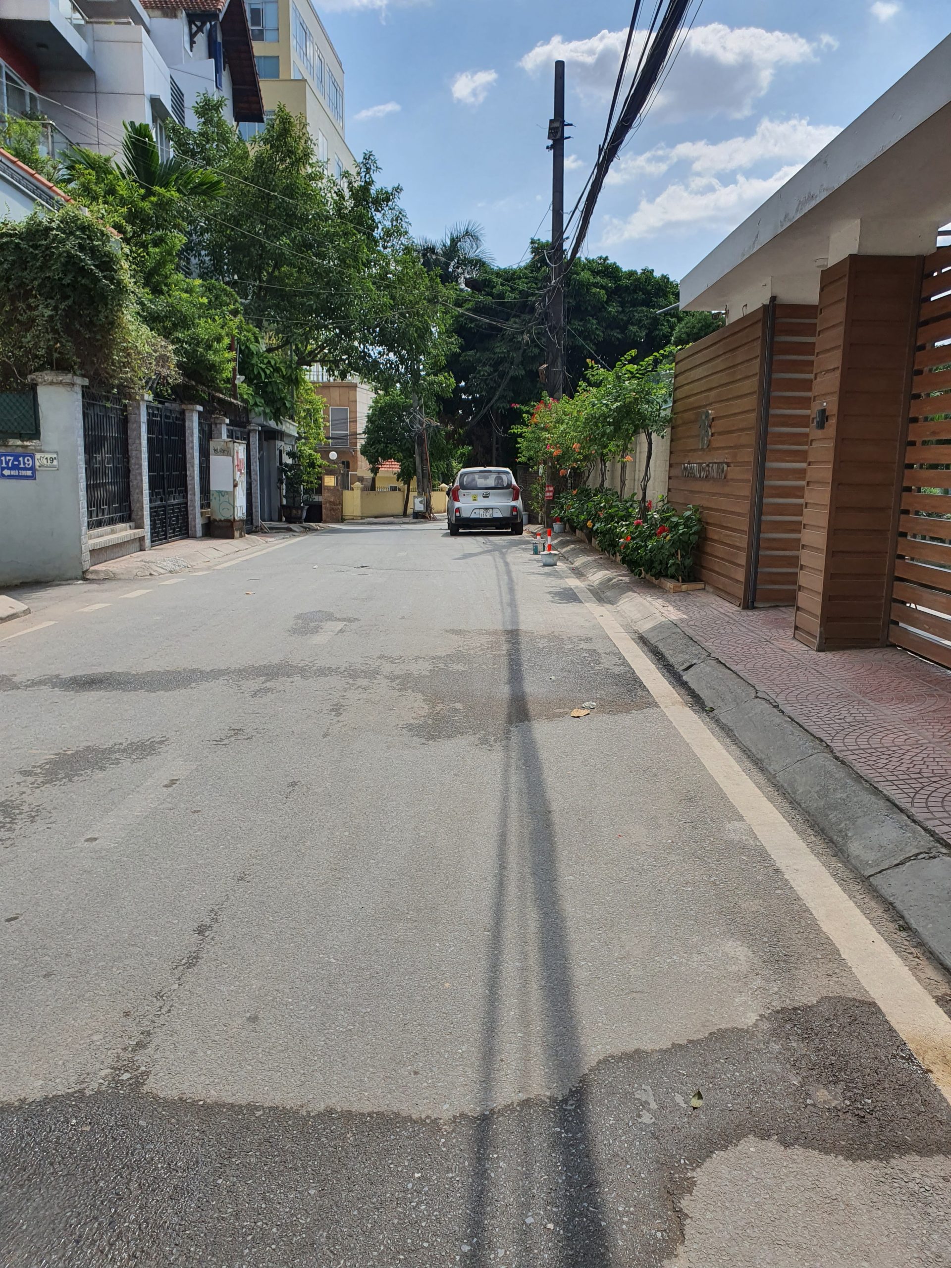 Mảnh đất vàng hiếm có đường Âu Cơ, 2000m2 nhìn thẳng thung lũng hoa Hồ Tây