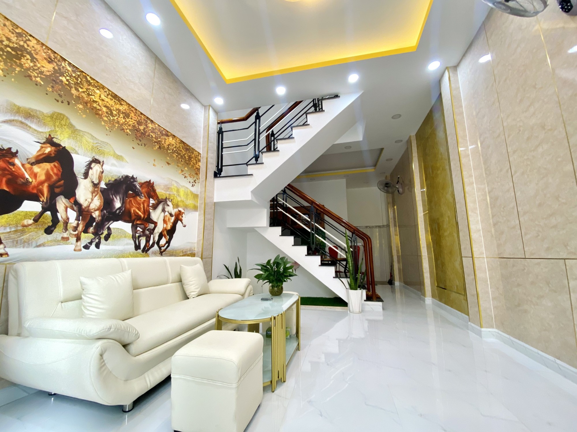 TÂN BÌNH - XE HƠI NGỦ TRONG NHÀ - HẺM THÔNG - TẶNG NỘI THẤT XỊN - 34m2 - NGANG 3,6M NHÀ MỚI