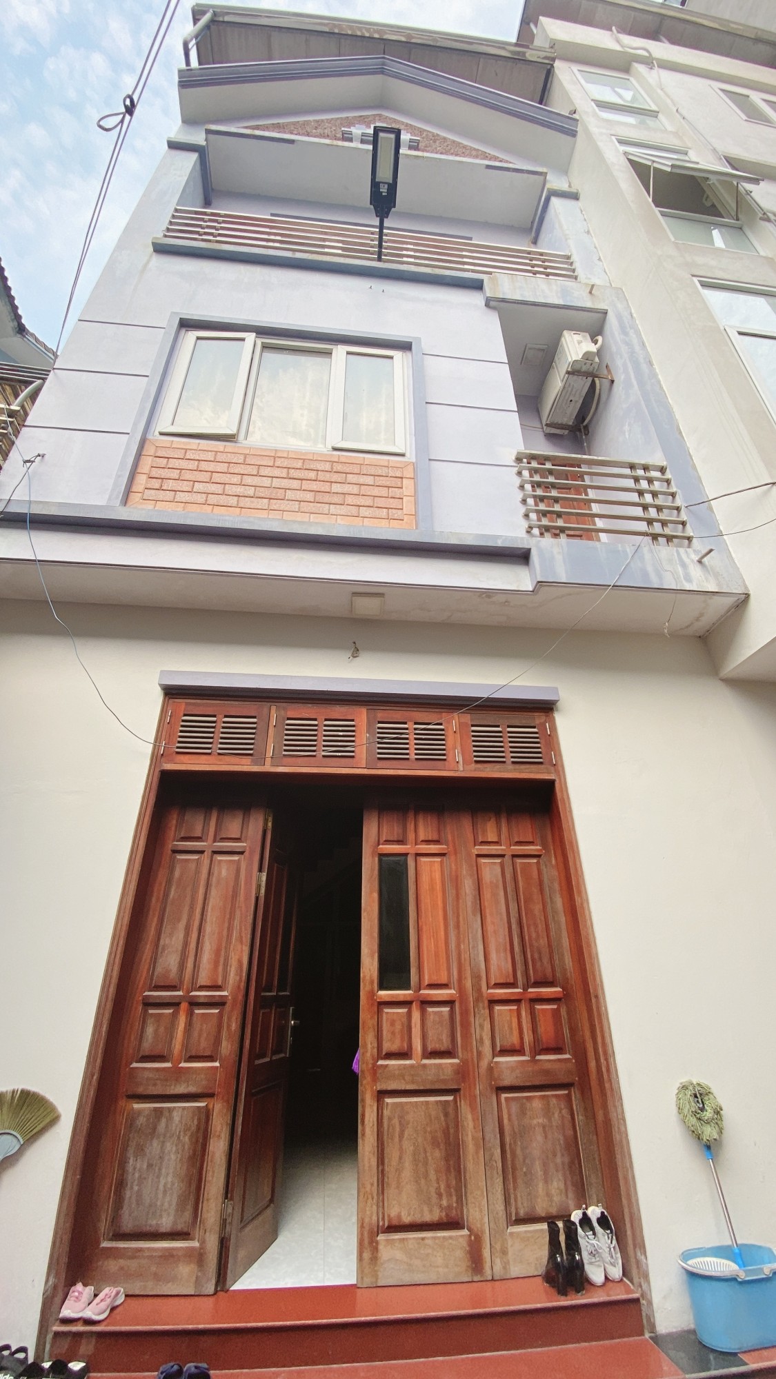 Cần bán gấp Nhà diện tích lớn Lê quang Đạo 75m hơn 5 tỷ