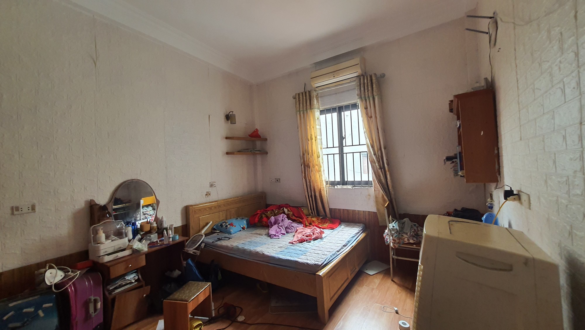 Ngõ rộng vài bước ra ô tô Bán nhà Dương Nội Ỷ La 40m2 có 3T hơn 2 tỷ