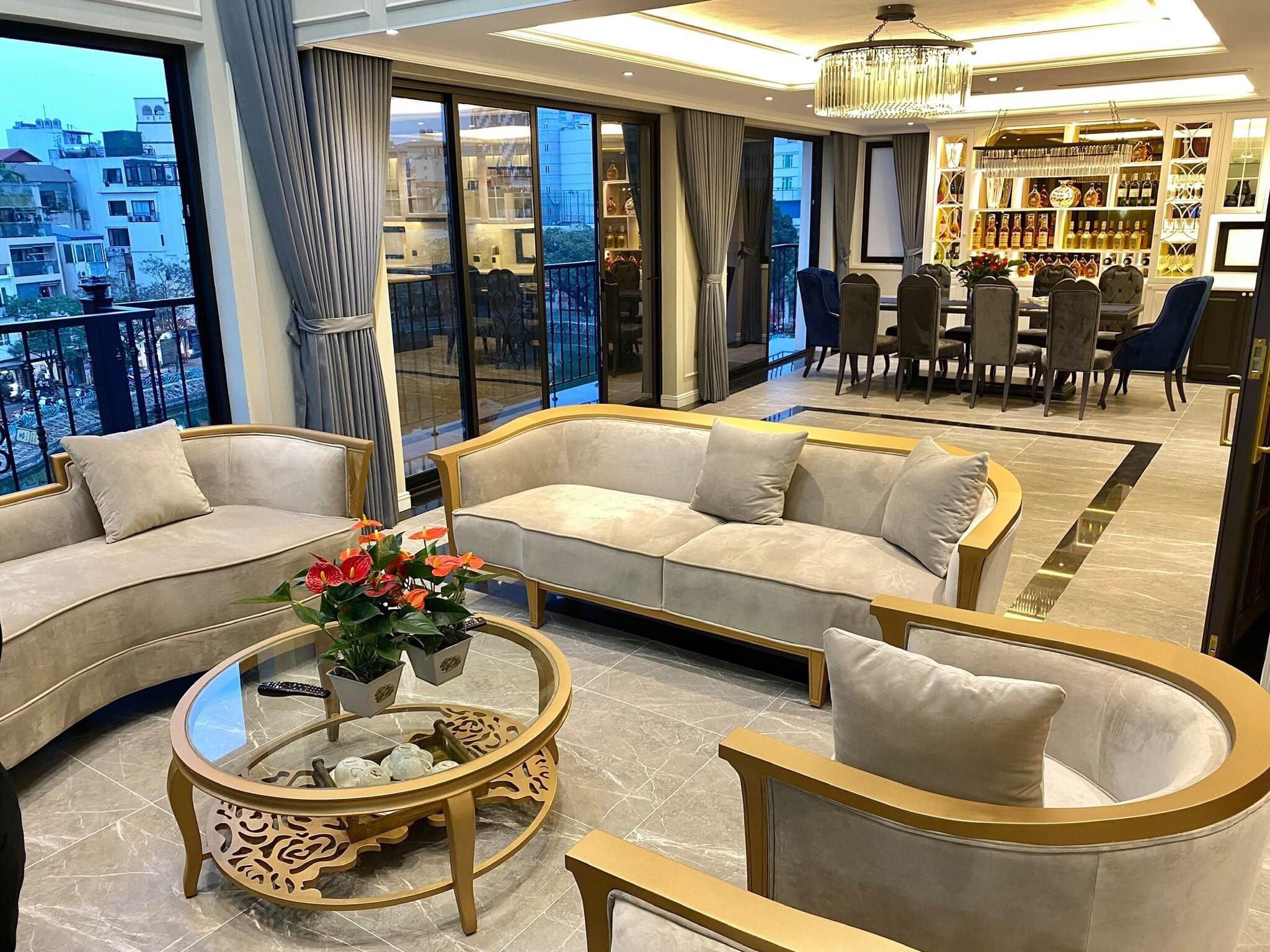 185m2