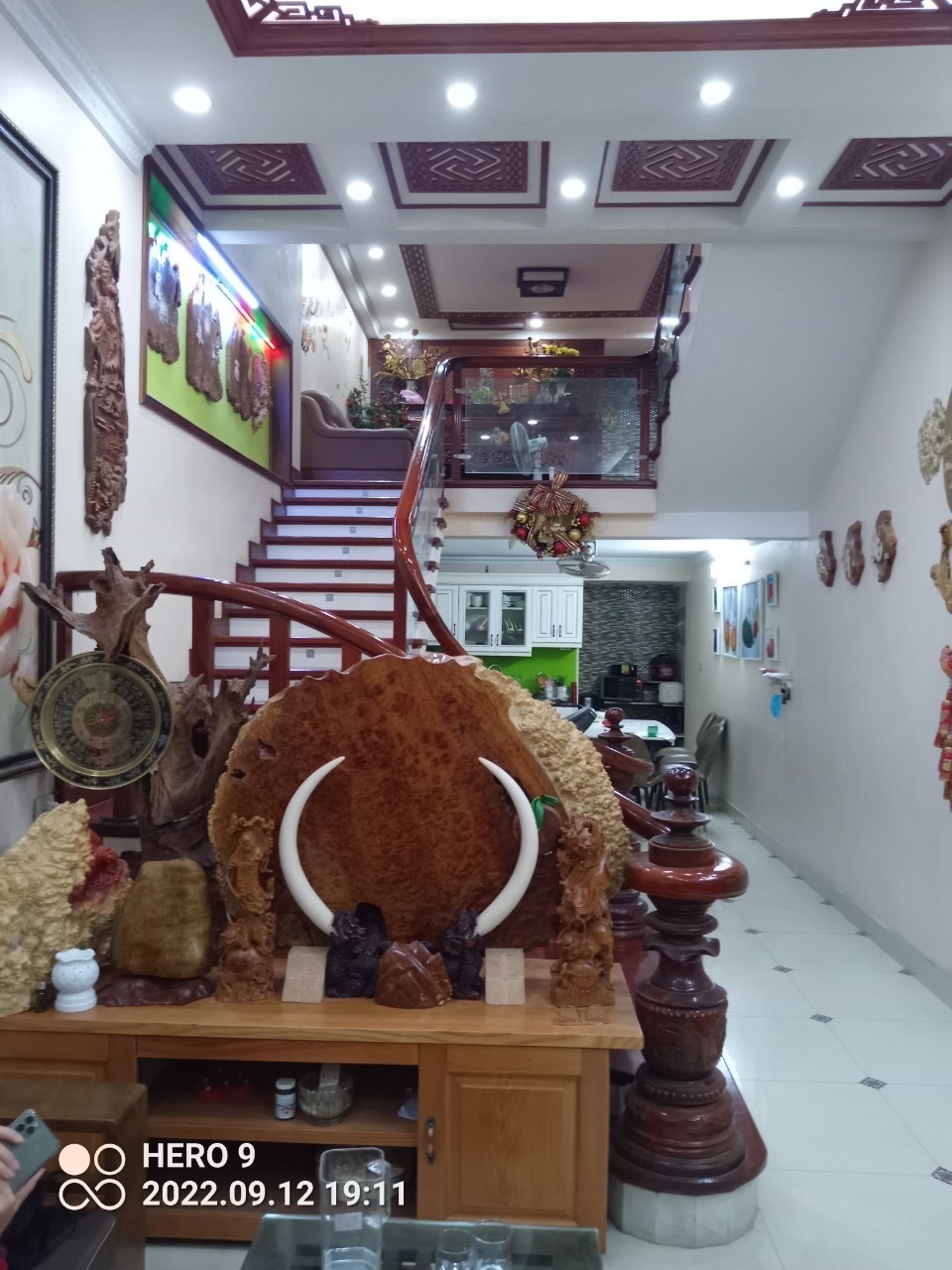 BÁN NHÀ ĐẸP ĐẸP DÂN XÂY THẠCH BÀN , OTO VÀO NHÀ , 80 M2, NHỈNH 8 TỶ