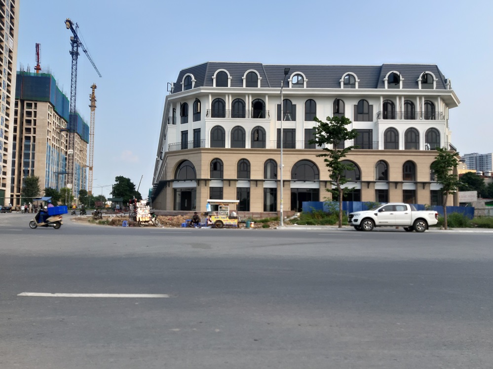 Bán nhà phố thương mại Thuận An Central Lake, Trâu Quỳ, Gia Lâm. Dt 200m2. Mt 30m