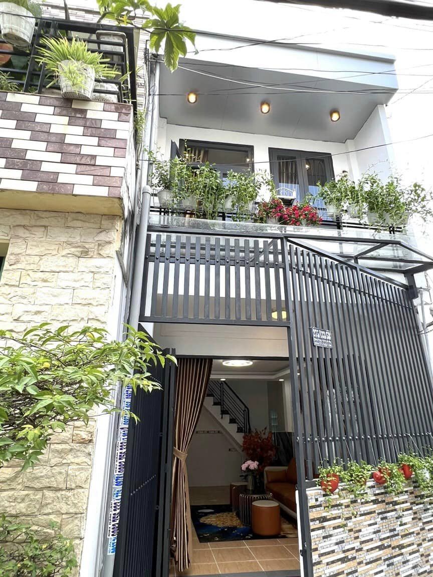 NHÀ MỚI KV GÒ VẤP-QUANG TRUNG-GIÁ 3X TỶ