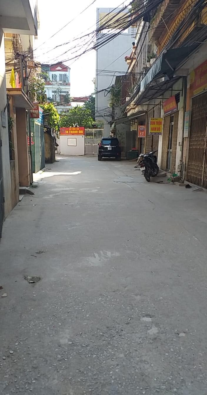 6 tỷ nhà 5 tầng, gara ô tô, PL Cán Bộ P Bà Triệu, Hà Đông