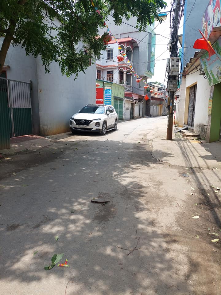 Chưa đến 7 tỷ, Bán nhà đường Tứ Hiệp, DTSD 86m, đường oto tránh, mặt tiền rộng, kinh doanh đỉnh